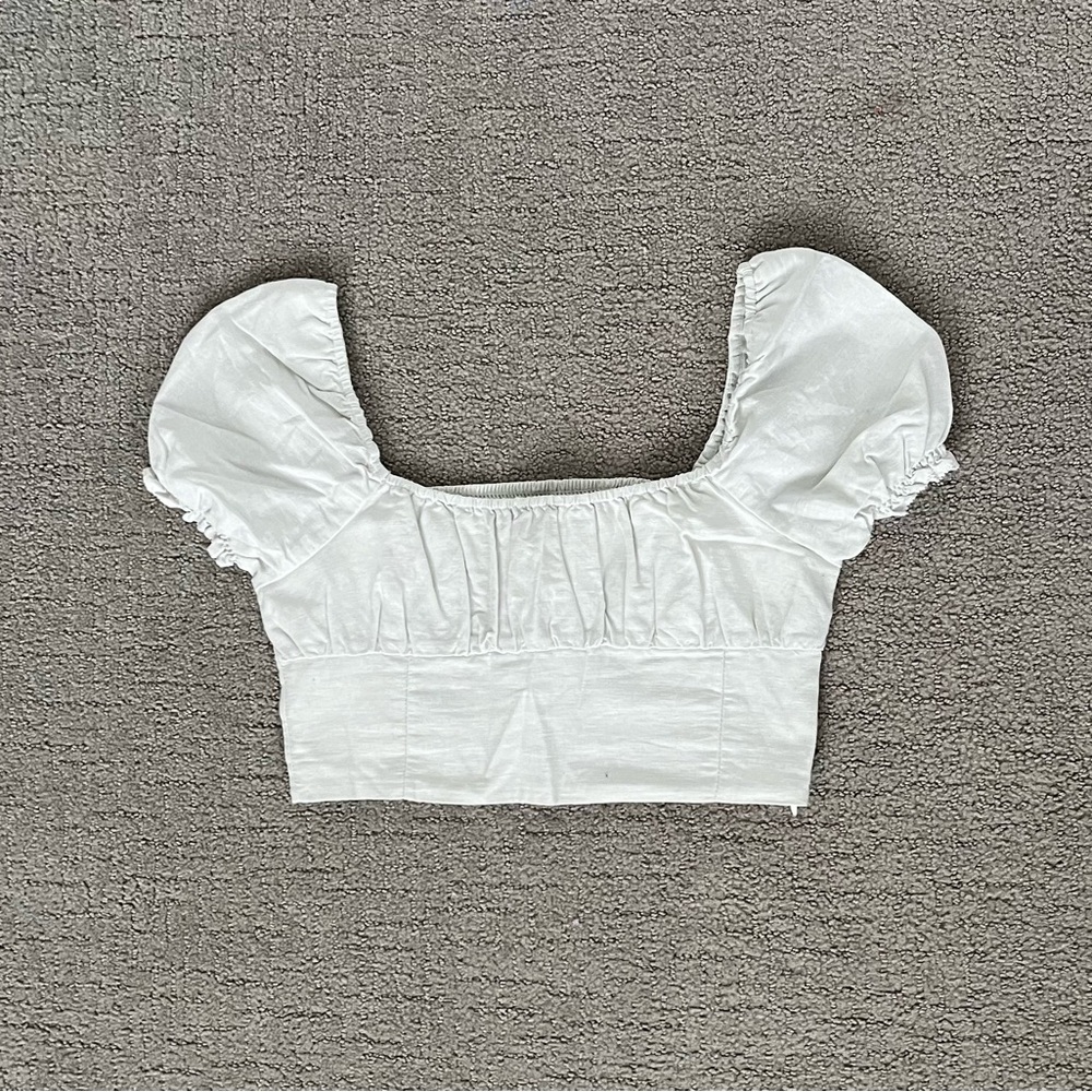 ARITZIA - sunday beat cropped blouse!!